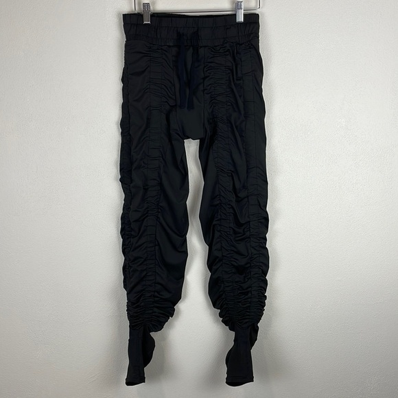 Agogie +20 Wearable Resistance Leggings - Picture 2 of 11